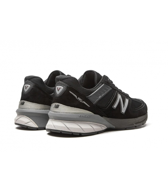 New Balance 990 Women  V6 low-top sneakers