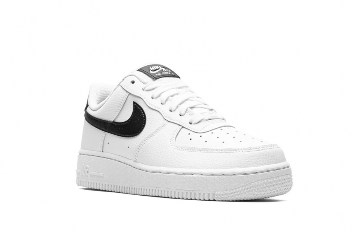 Nike Air Force Women  1 '07 sneakers